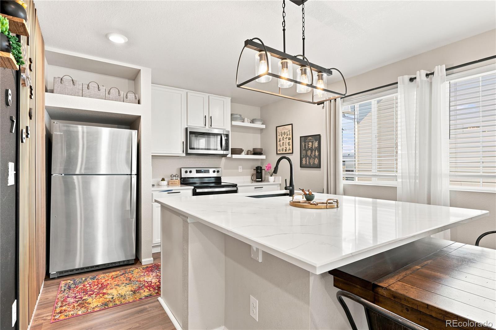 MLS Image #17 for 18662 e 53rd drive,denver, Colorado