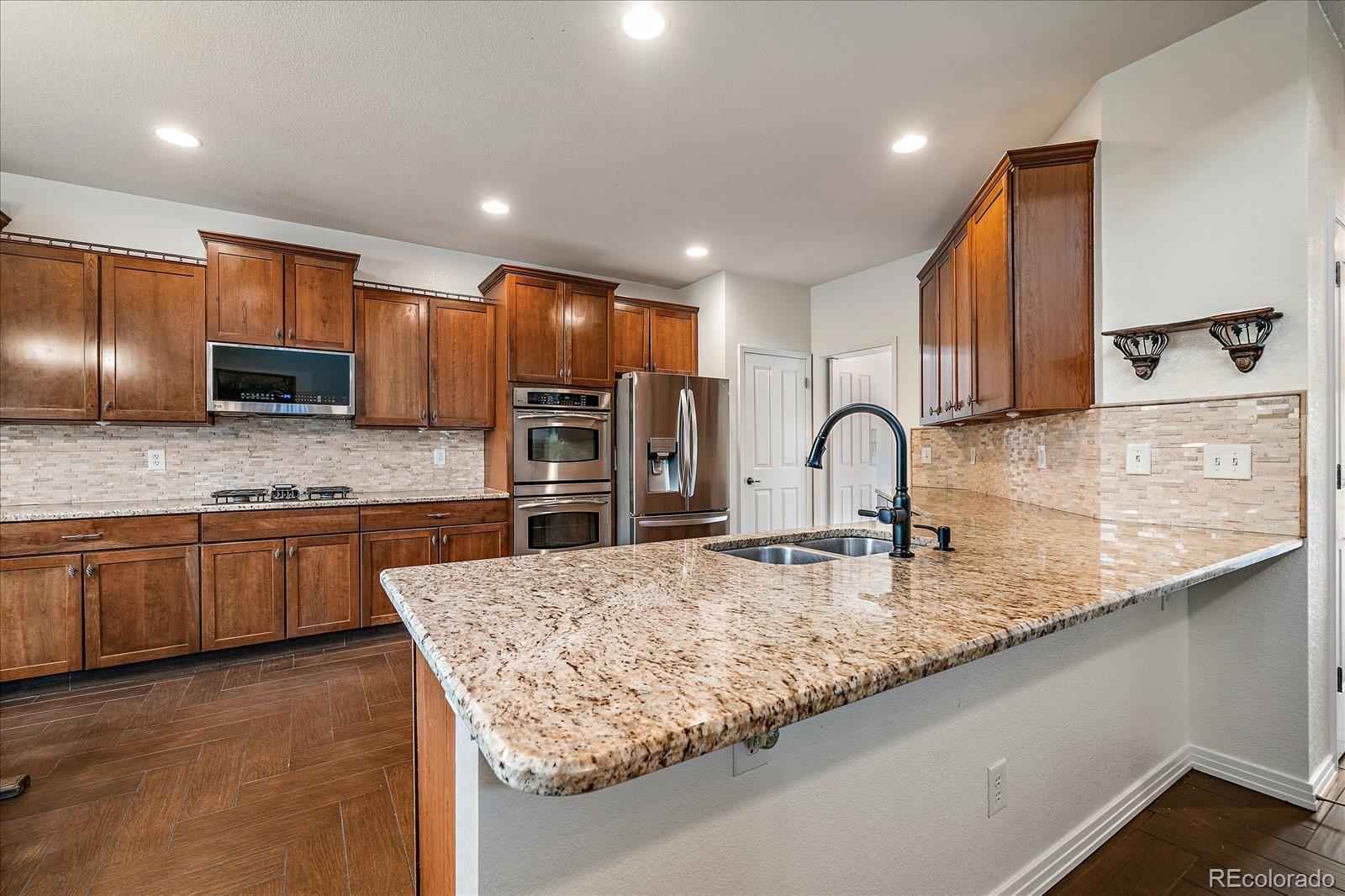 MLS Image #12 for 25480 e hinsdale place,aurora, Colorado