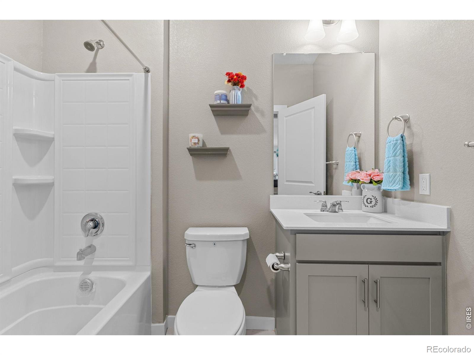 MLS Image #25 for 1661  vantage parkway,berthoud, Colorado