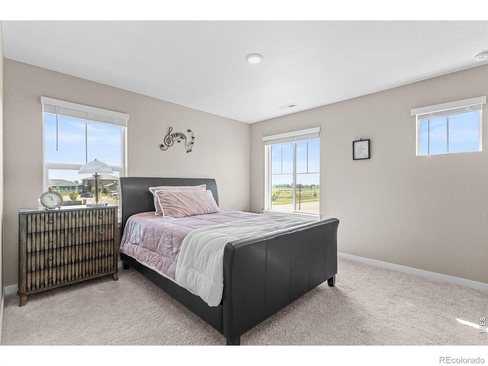 MLS Image #32 for 1661  vantage parkway,berthoud, Colorado