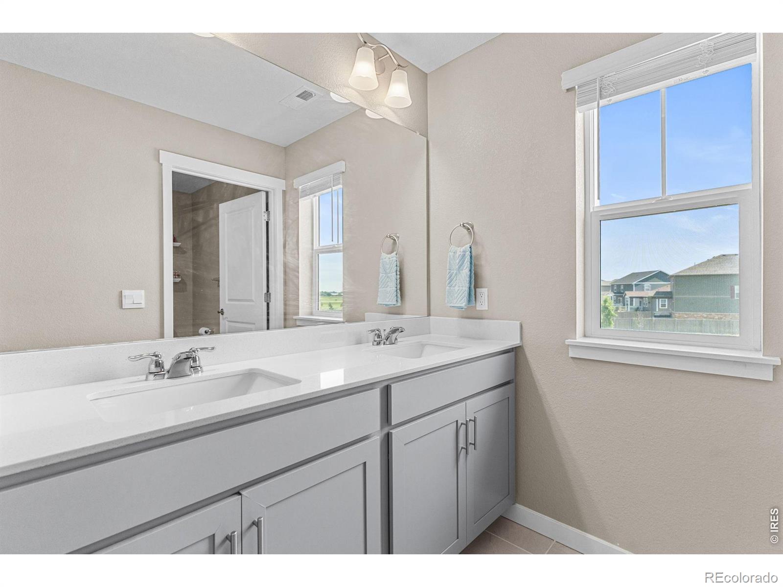 MLS Image #35 for 1661  vantage parkway,berthoud, Colorado