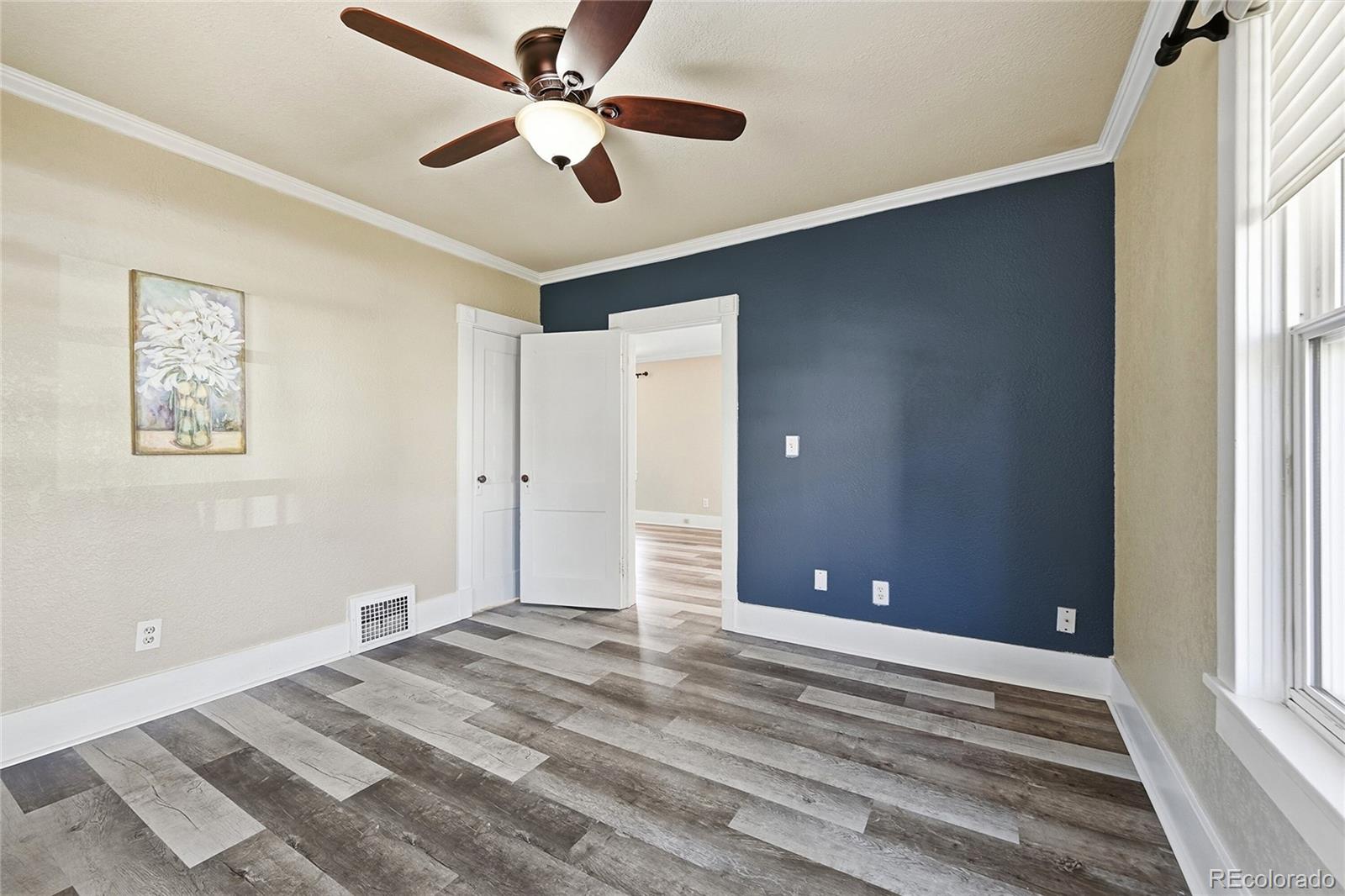 MLS Image #11 for 3022 s acoma street,englewood, Colorado