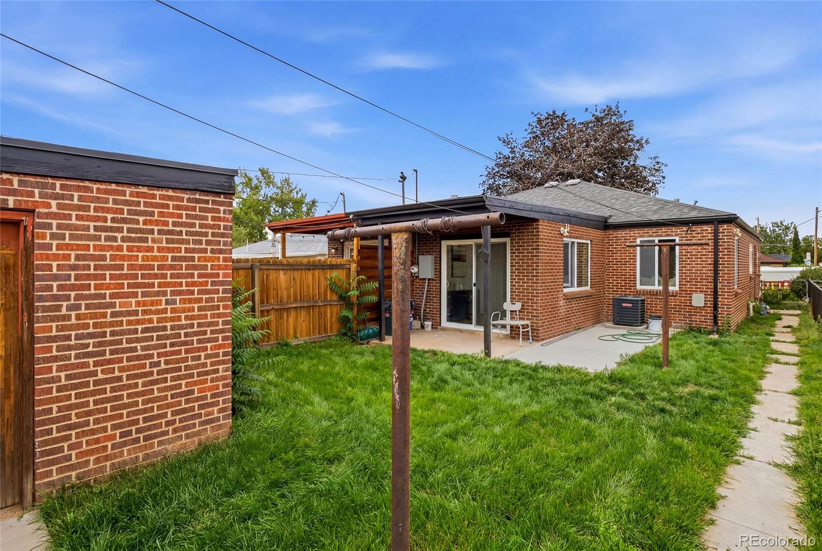 MLS Image #17 for 2823 n madison street,denver, Colorado