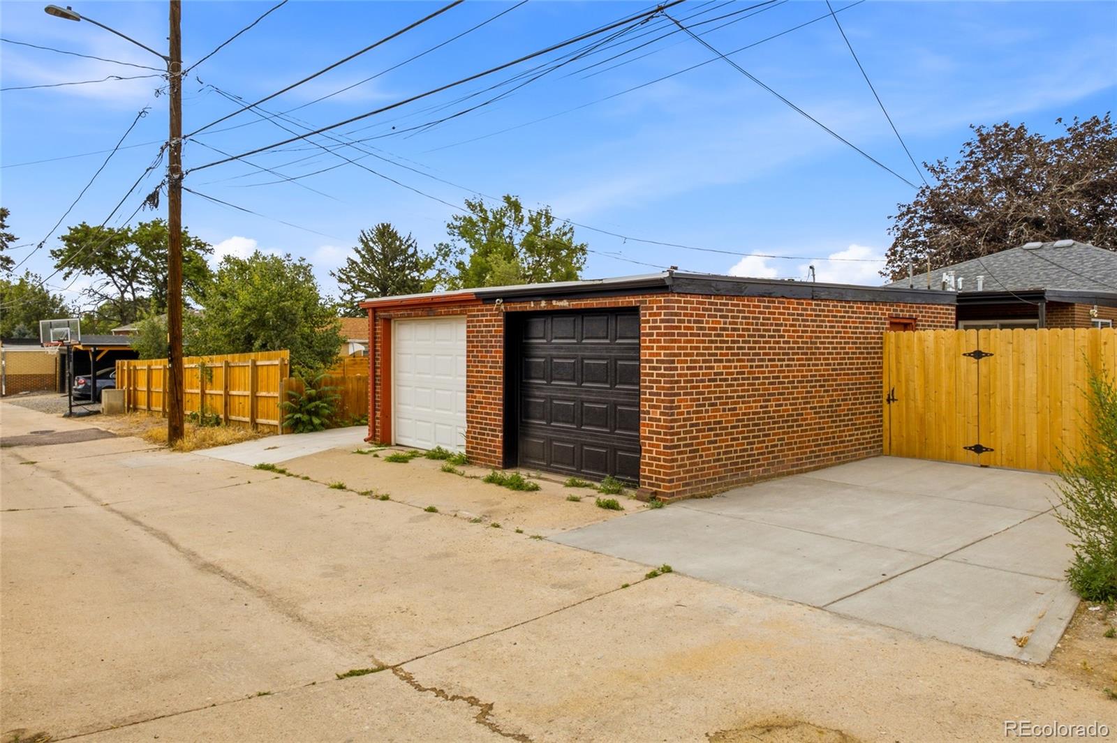 MLS Image #19 for 2823 n madison street,denver, Colorado