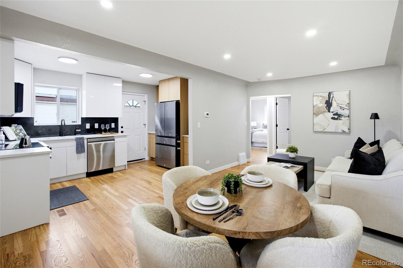 MLS Image #4 for 2823 n madison street,denver, Colorado