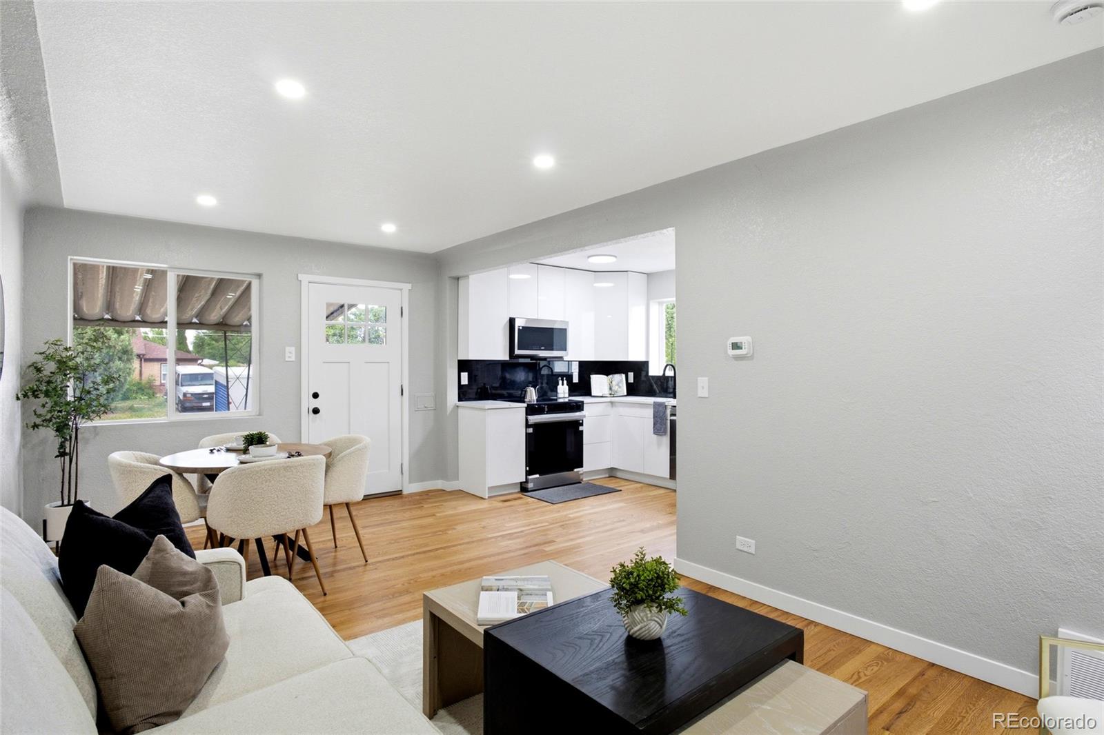 MLS Image #9 for 2823 n madison street,denver, Colorado