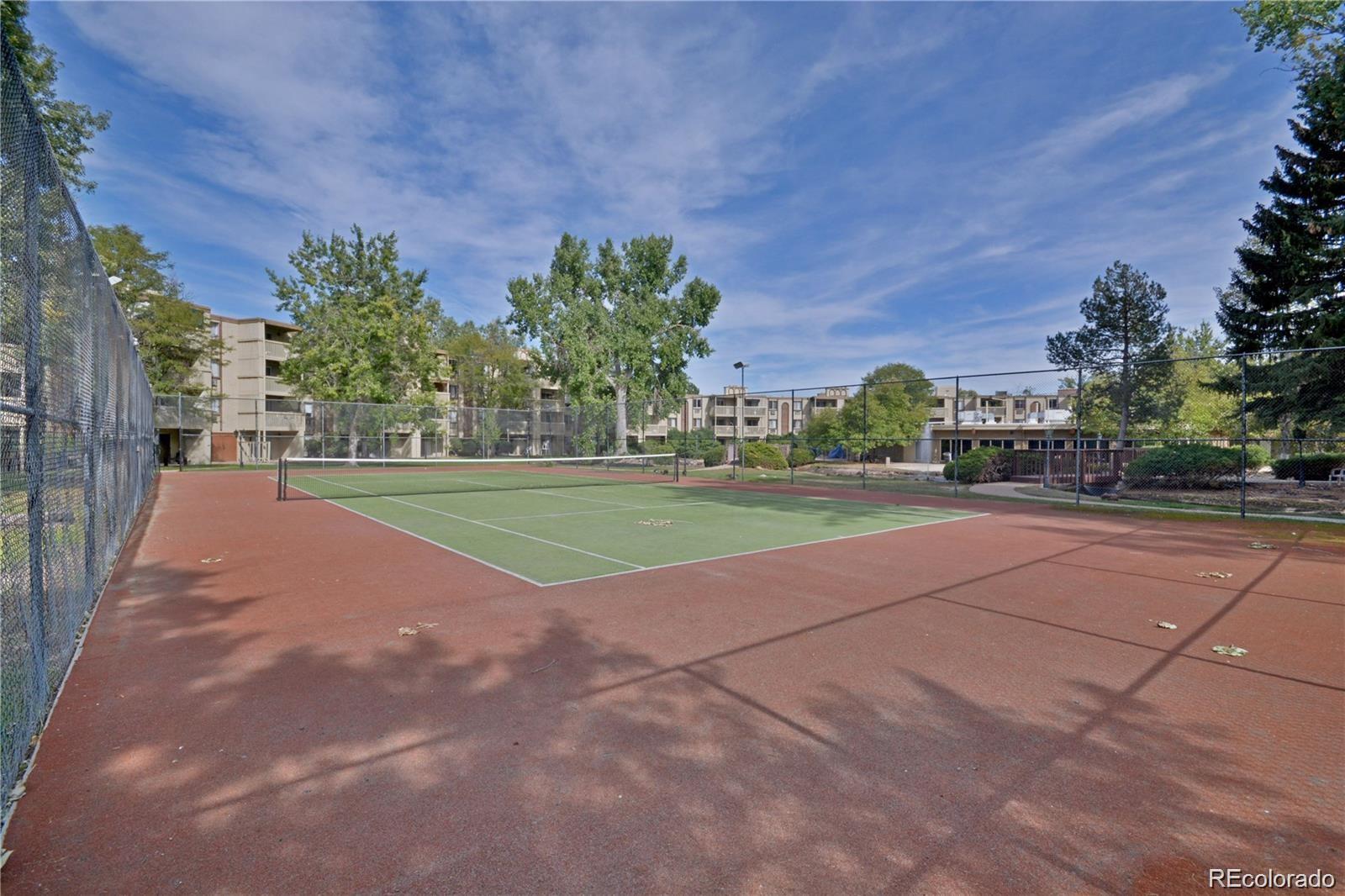 MLS Image #37 for 1306 s parker road 162,denver, Colorado