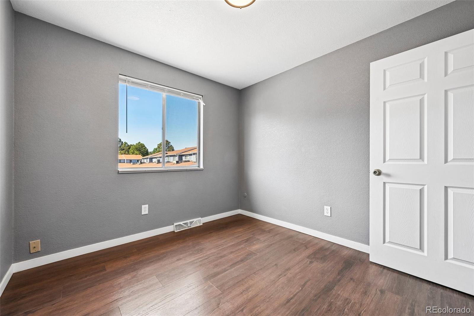 MLS Image #27 for 178  paris circle,aurora, Colorado