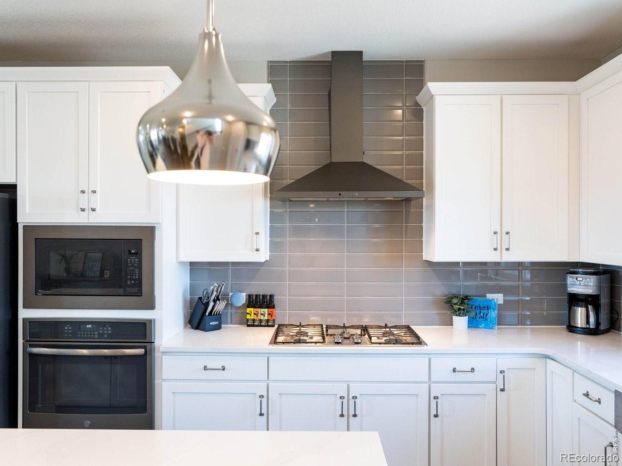MLS Image #10 for 11909  mountview lane,broomfield, Colorado