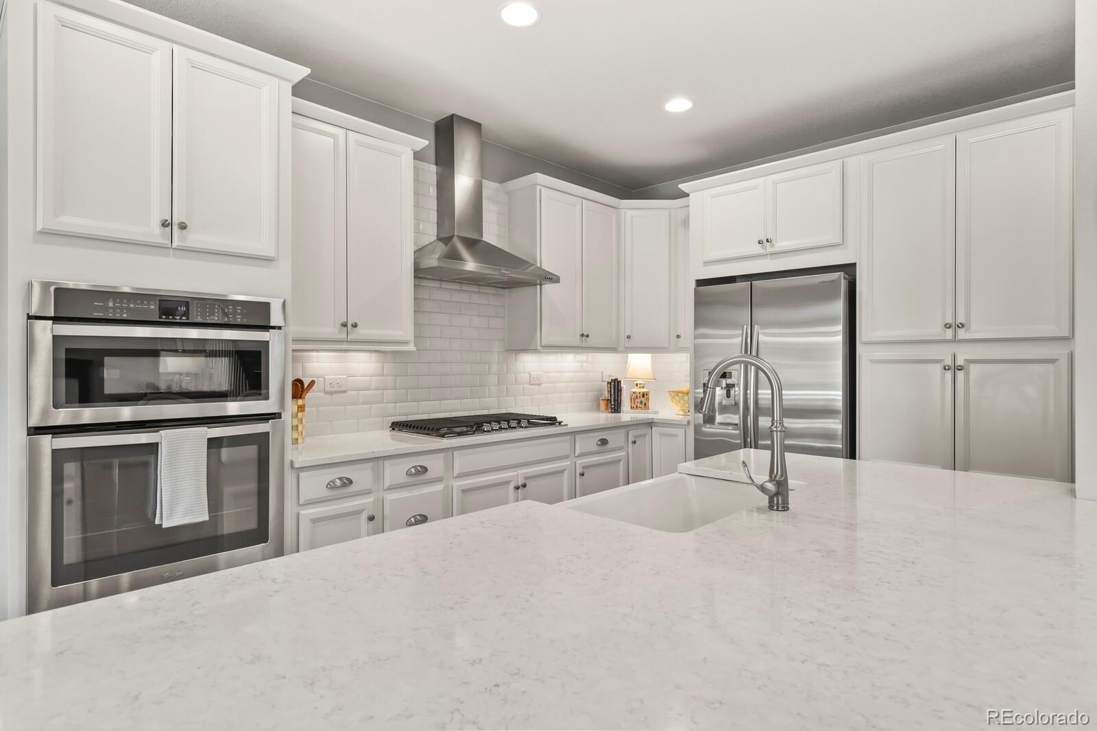 MLS Image #8 for 26845 e quarto place,aurora, Colorado