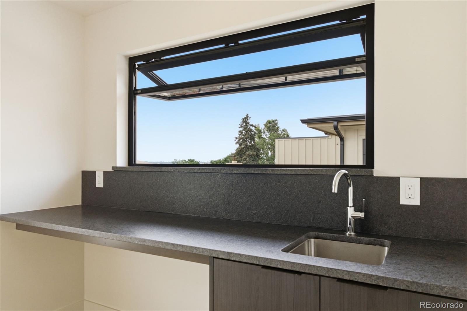 MLS Image #6 for 3215 s sherman street,englewood, Colorado
