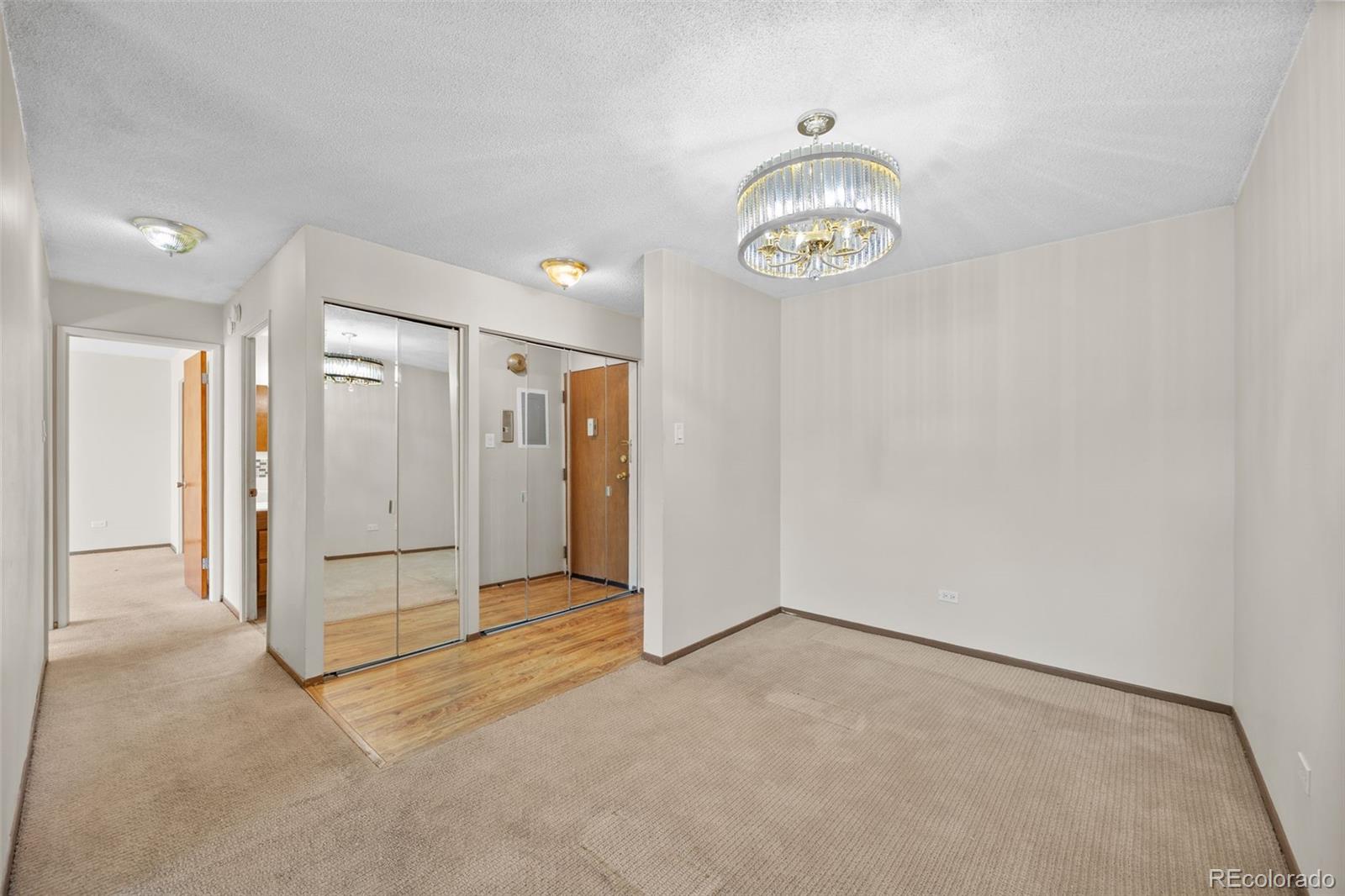 MLS Image #11 for 650 s alton way,denver, Colorado