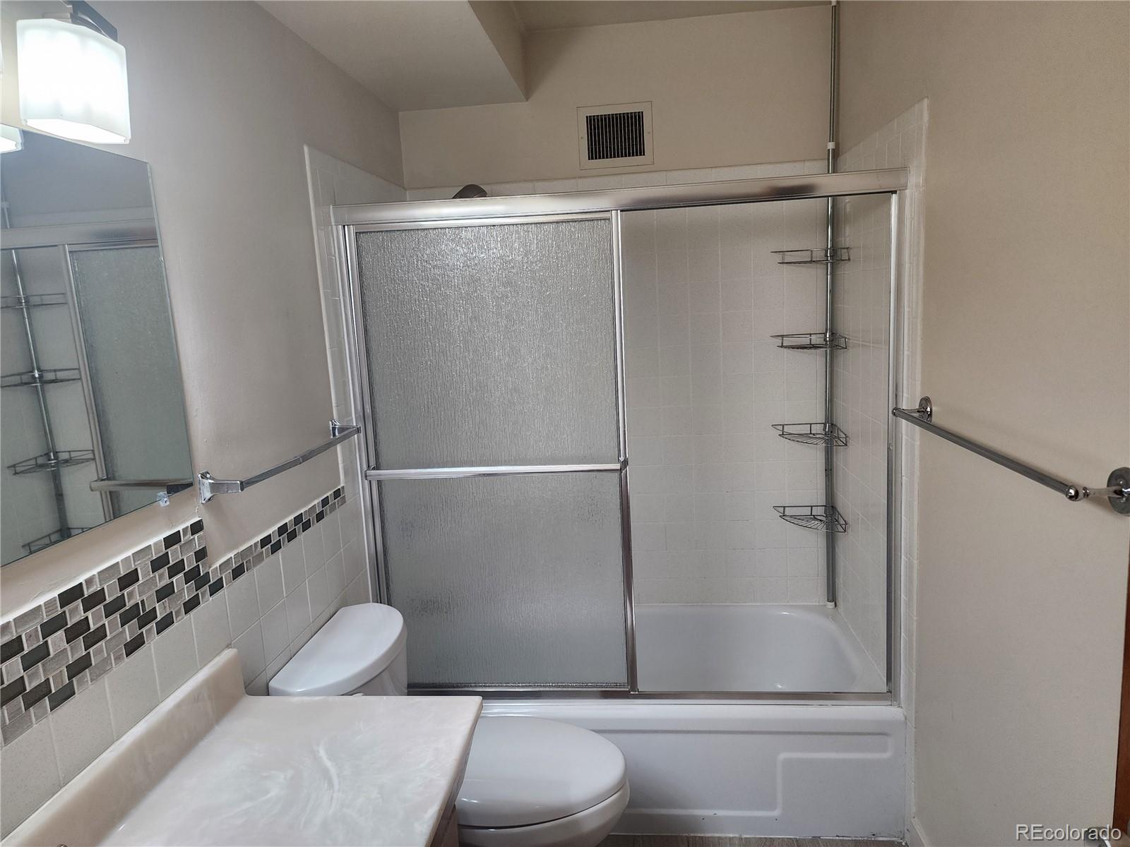 MLS Image #15 for 650 s alton way,denver, Colorado