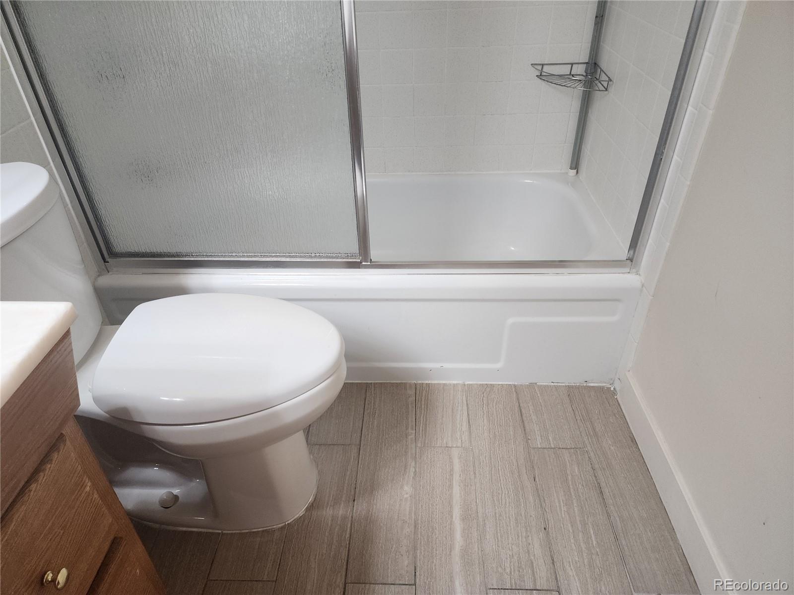 MLS Image #16 for 650 s alton way,denver, Colorado