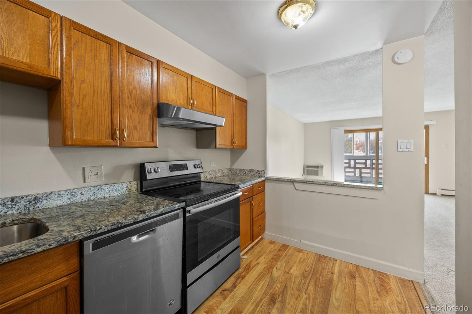 MLS Image #3 for 650 s alton way,denver, Colorado