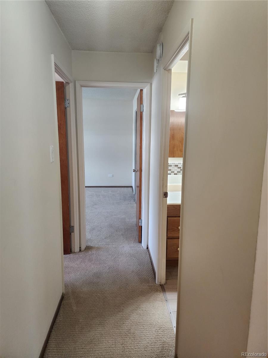 MLS Image #8 for 650 s alton way,denver, Colorado