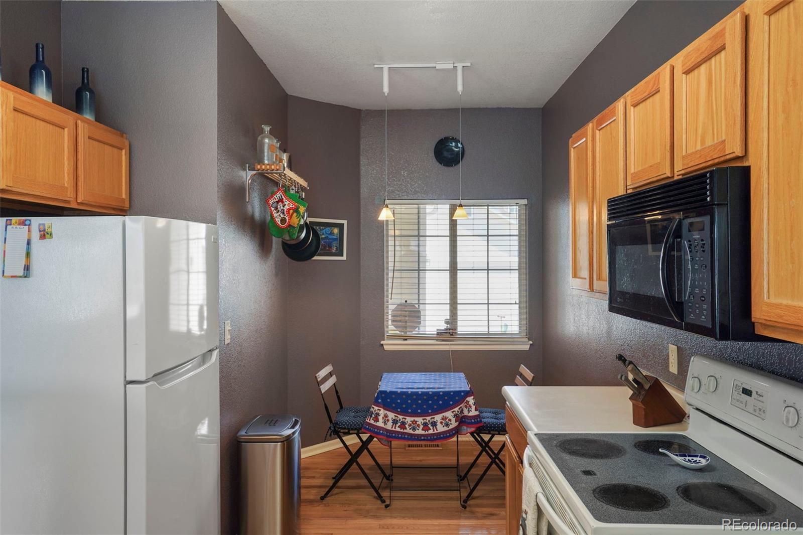 MLS Image #10 for 12105 e 2nd drive,aurora, Colorado
