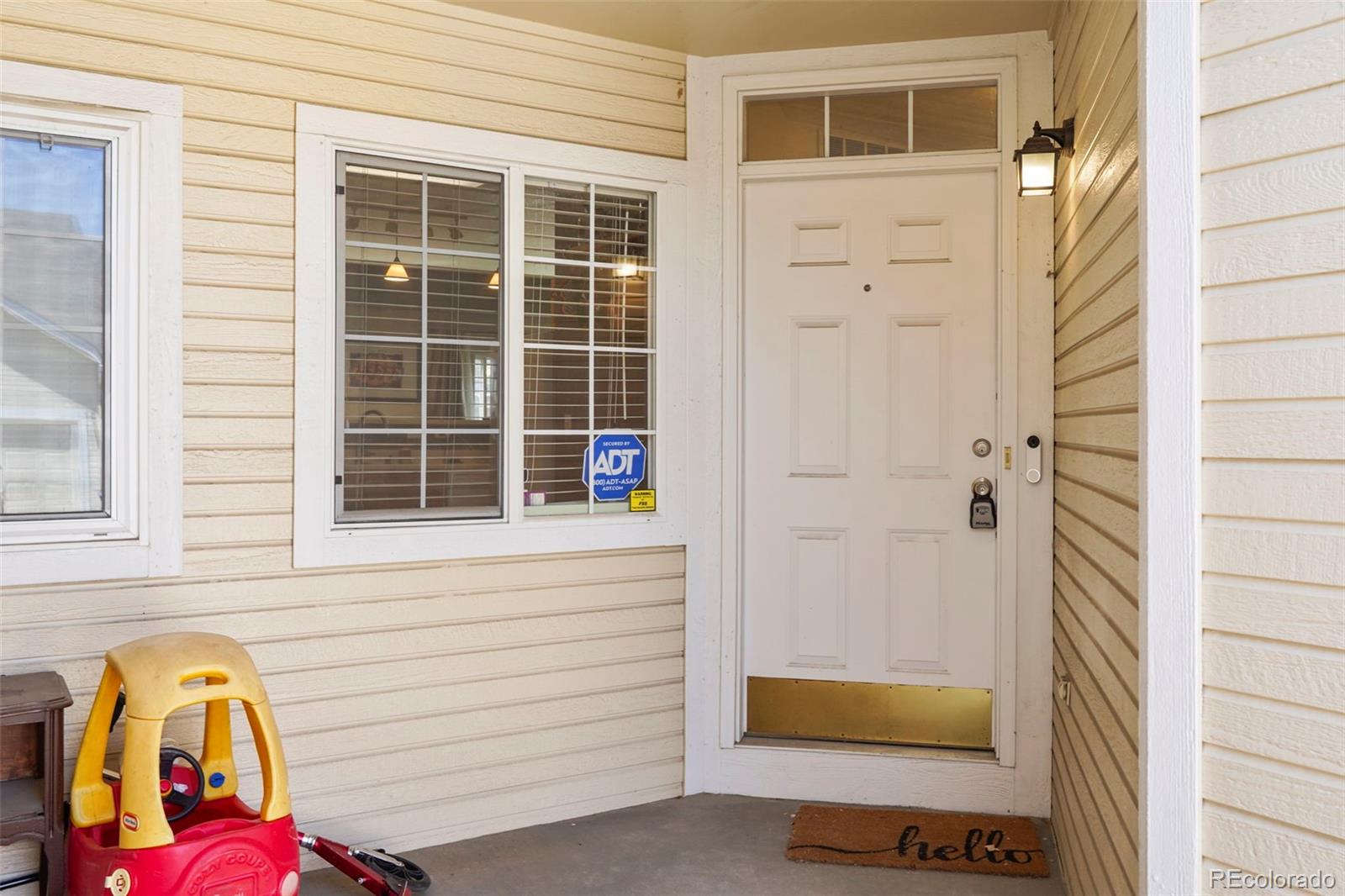 MLS Image #2 for 12105 e 2nd drive,aurora, Colorado