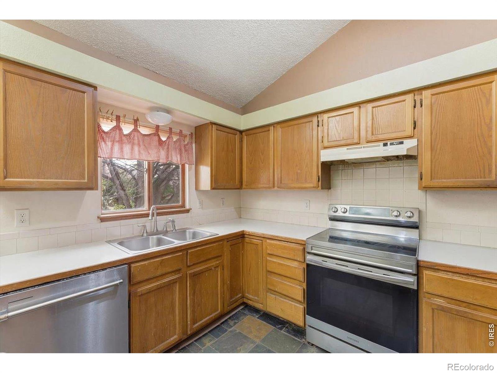 MLS Image #9 for 3448  sam houston circle,fort collins, Colorado