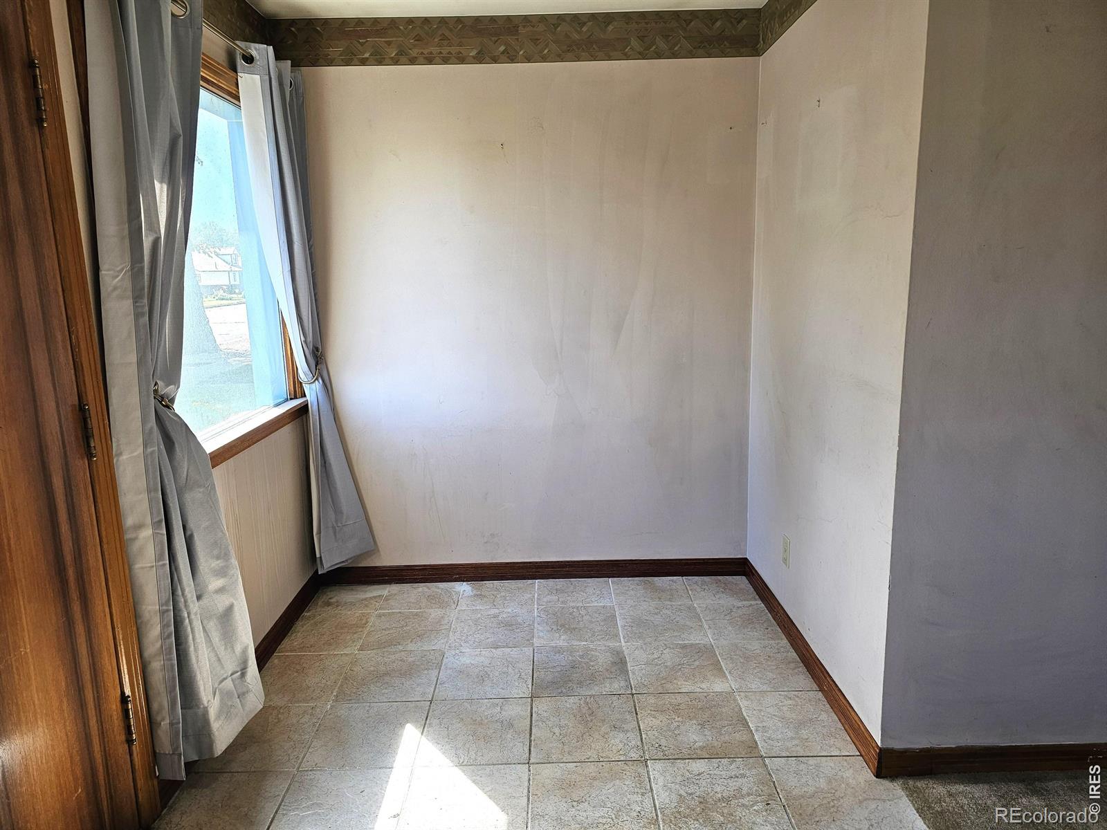 MLS Image #11 for 506  oak street,sterling, Colorado