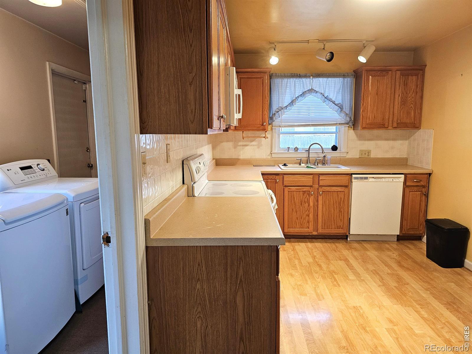 MLS Image #19 for 506  oak street,sterling, Colorado