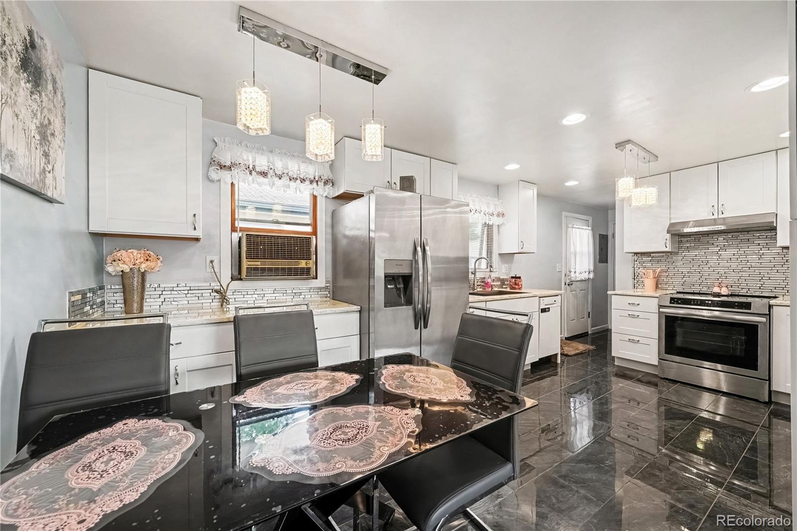 MLS Image #10 for 8  elizabeth court,longmont, Colorado