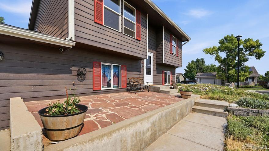 MLS Image #2 for 513  sundance circle,dacono, Colorado
