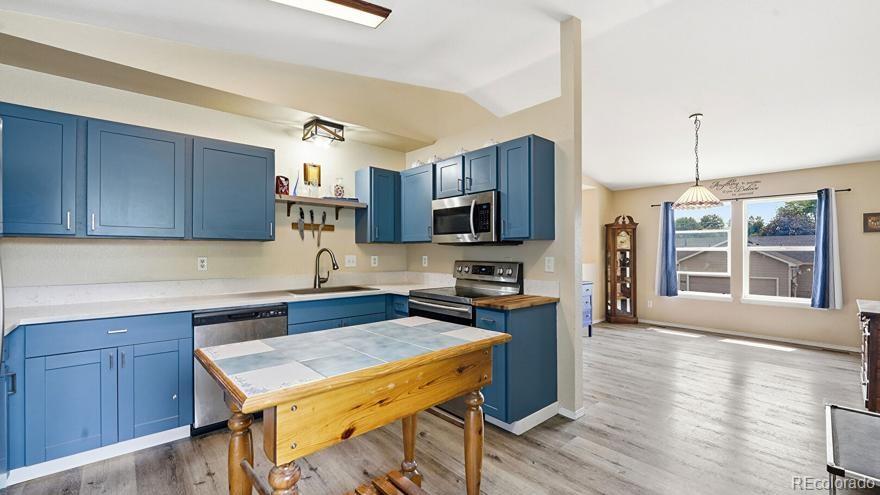 MLS Image #7 for 513  sundance circle,dacono, Colorado
