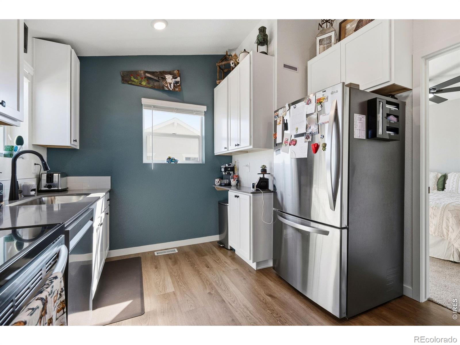 MLS Image #10 for 515  condor way,johnstown, Colorado