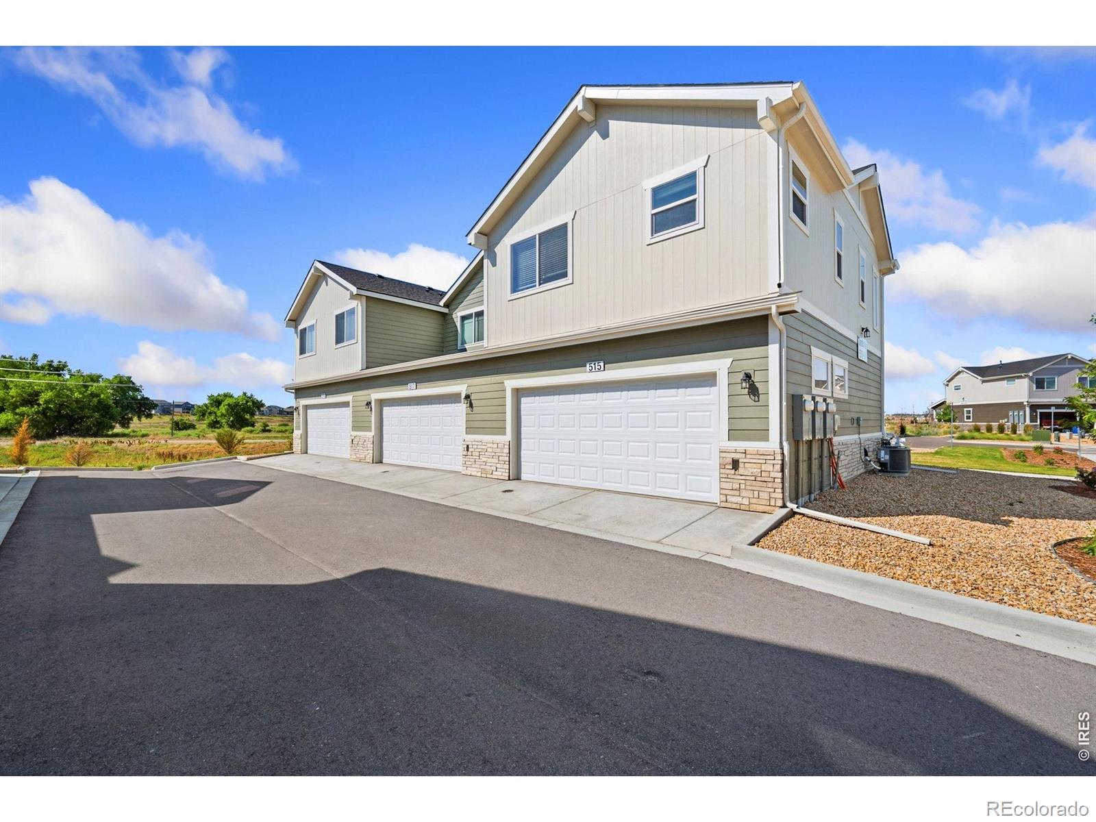 MLS Image #18 for 515  condor way,johnstown, Colorado