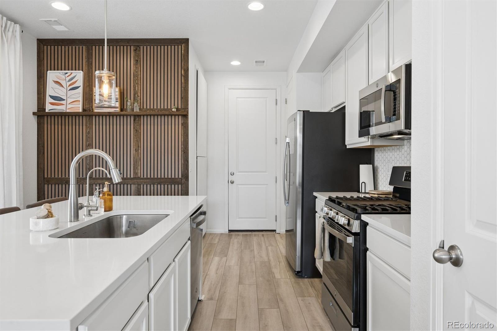 MLS Image #13 for 12374  irma drive,northglenn, Colorado