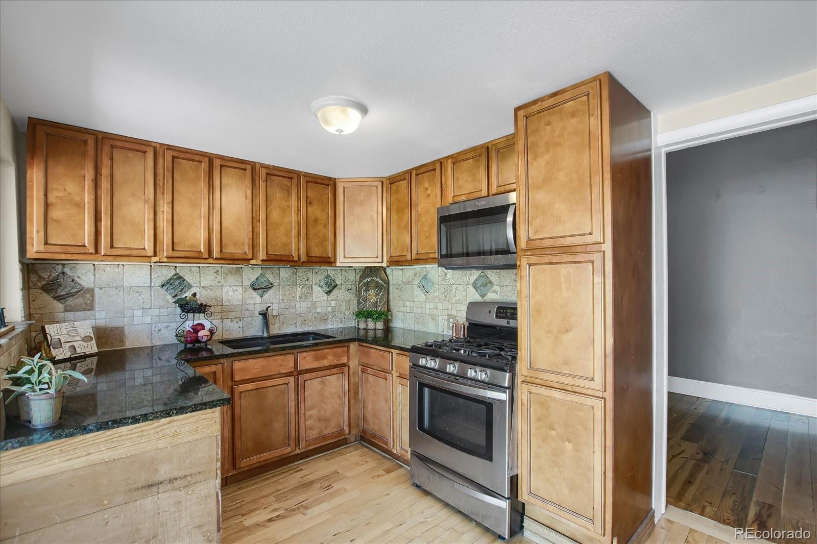 MLS Image #18 for 2415  chase street,edgewater, Colorado
