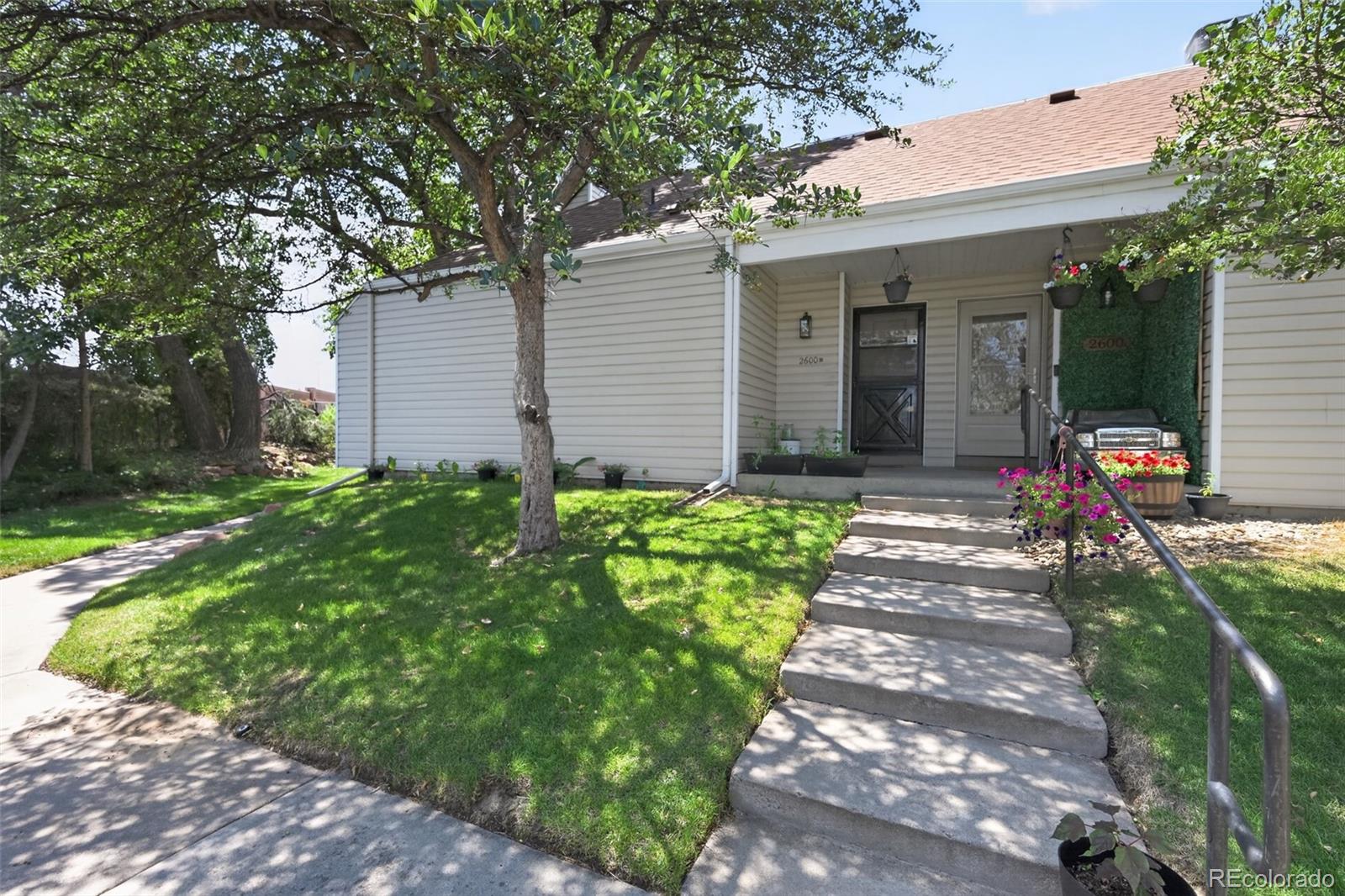 MLS Image #14 for 2600 s xanadu way b,aurora, Colorado