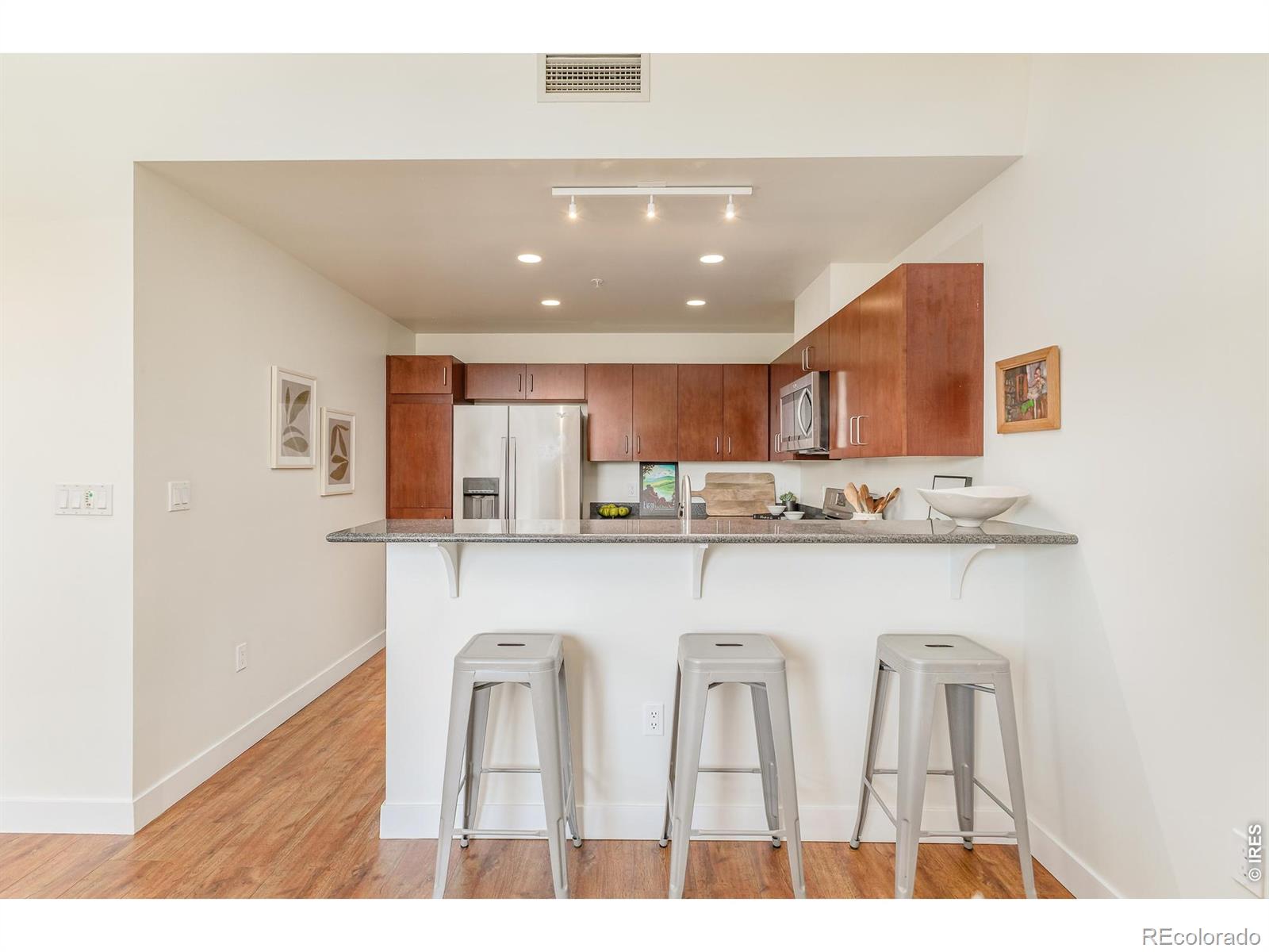 MLS Image #6 for 3601  arapahoe avenue,boulder, Colorado