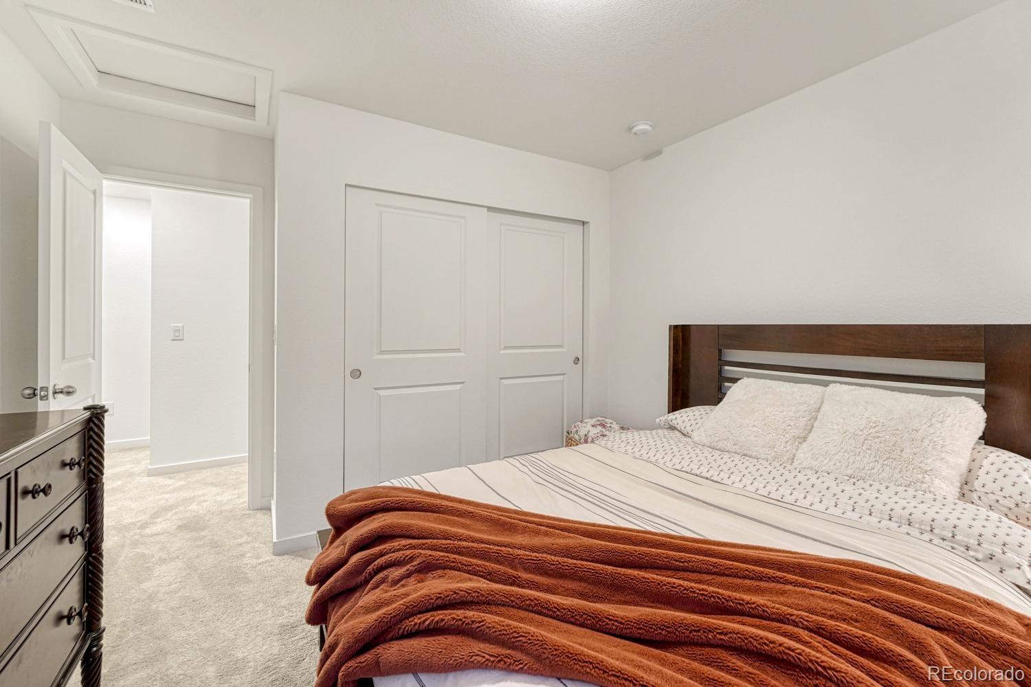 MLS Image #18 for 1976 s fultondale court,aurora, Colorado