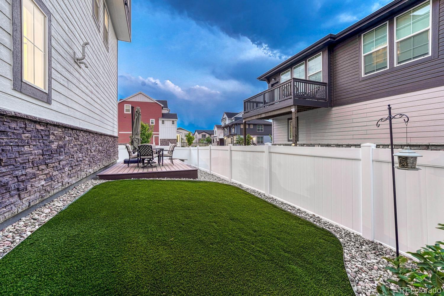 MLS Image #29 for 1976 s fultondale court,aurora, Colorado