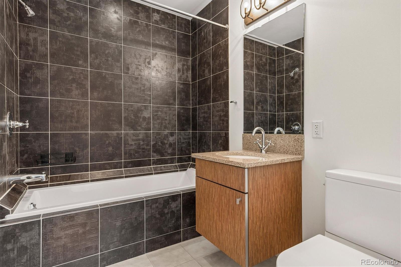 MLS Image #14 for 418  acoma street ,denver, Colorado