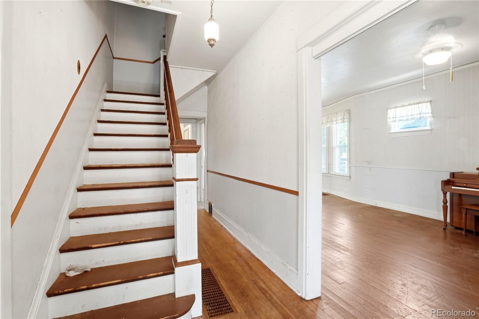 MLS Image #3 for 4189  julian street,denver, Colorado