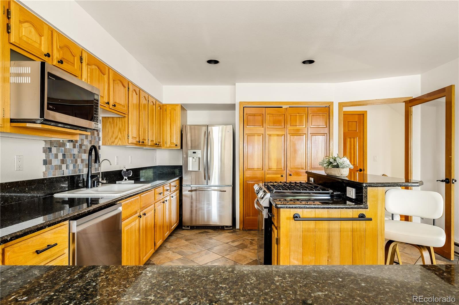MLS Image #12 for 454  ensign drive,dillon, Colorado