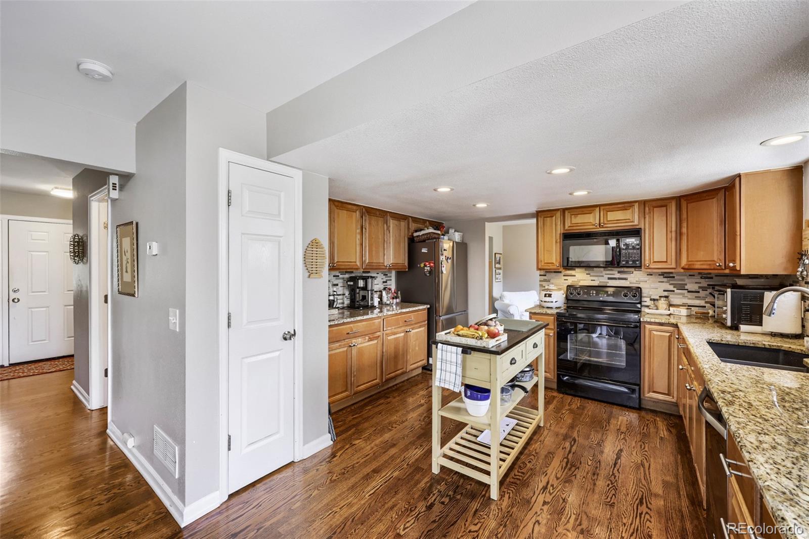 MLS Image #4 for 20577 e shefield court,parker, Colorado
