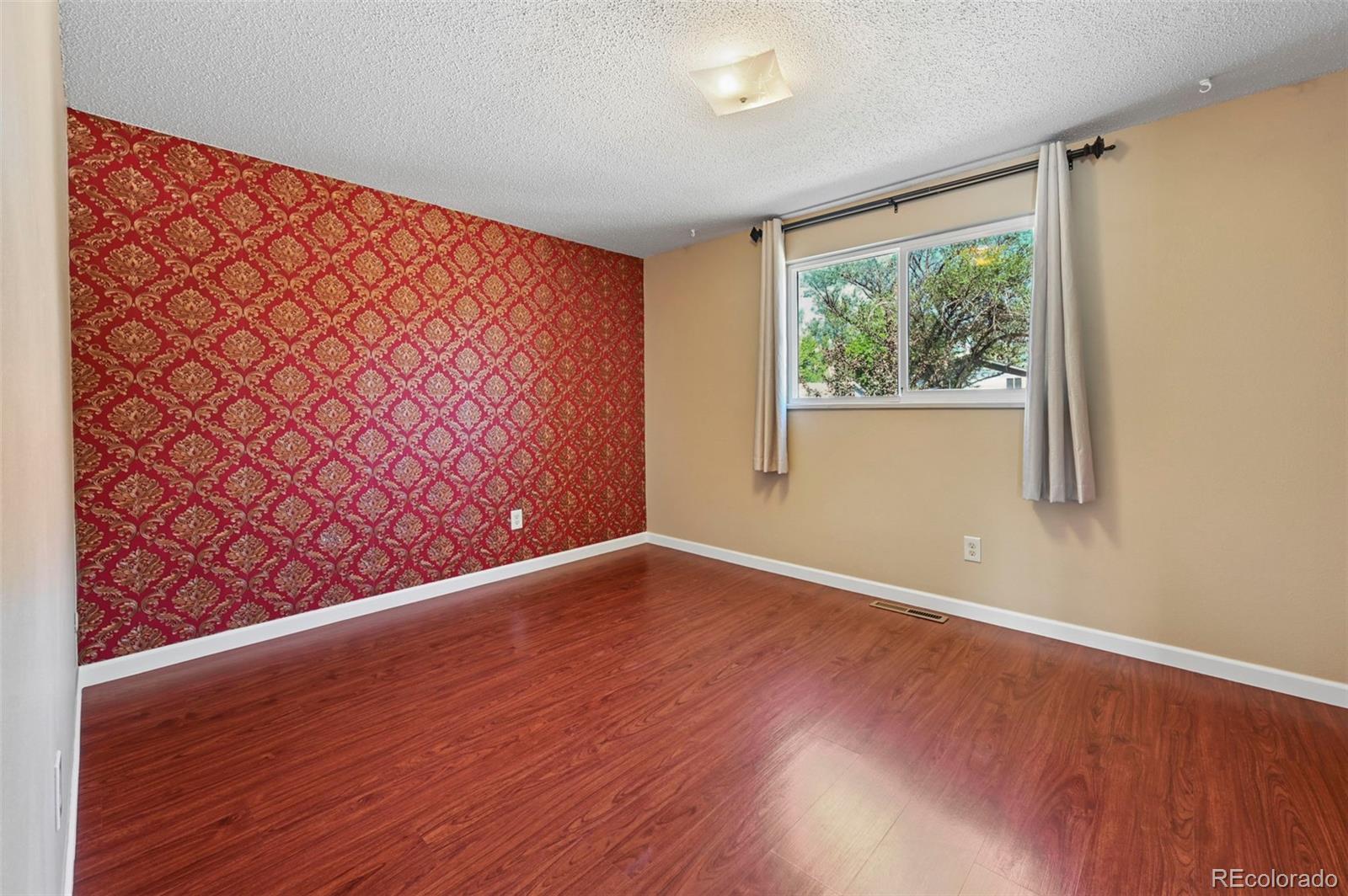 MLS Image #11 for 313  cranbrook circle,colorado springs, Colorado