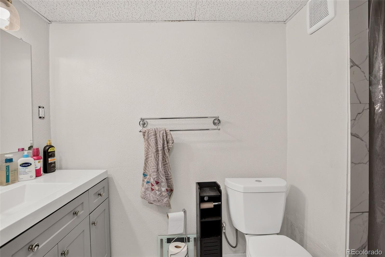 MLS Image #10 for 12175  bellaire street,thornton, Colorado
