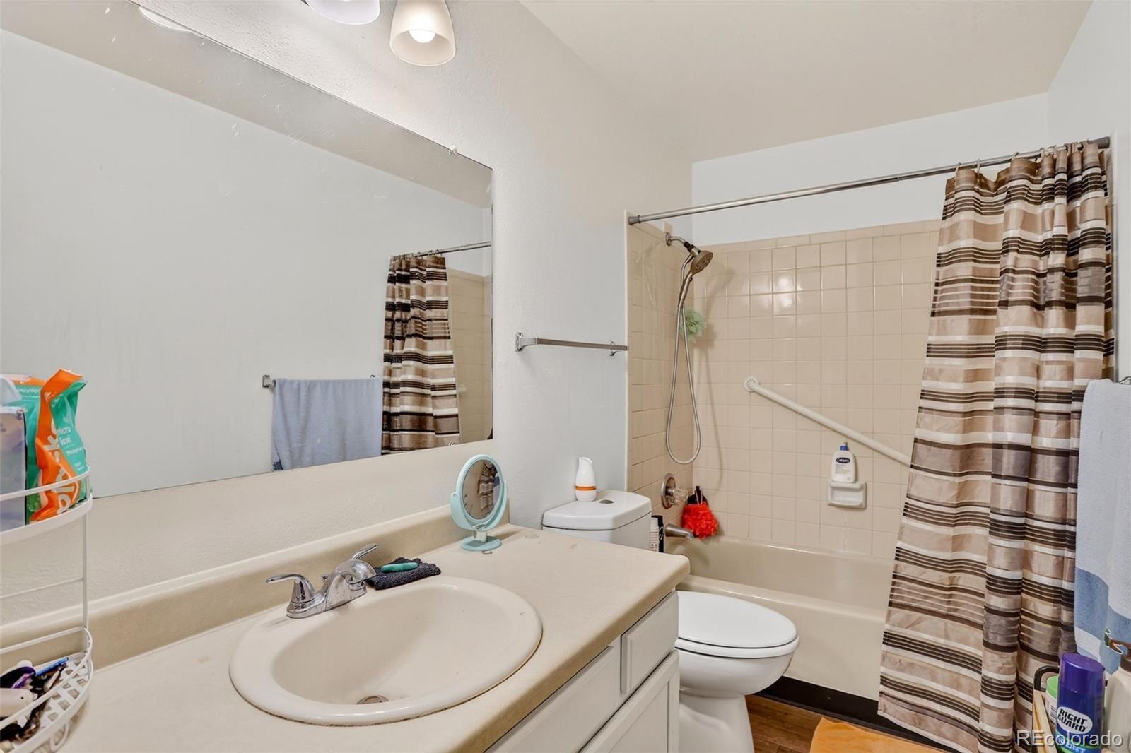 MLS Image #11 for 12175  bellaire street,thornton, Colorado
