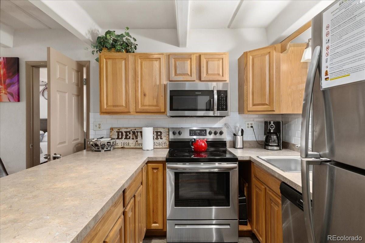 MLS Image #5 for 220 e la bonte street,dillon, Colorado