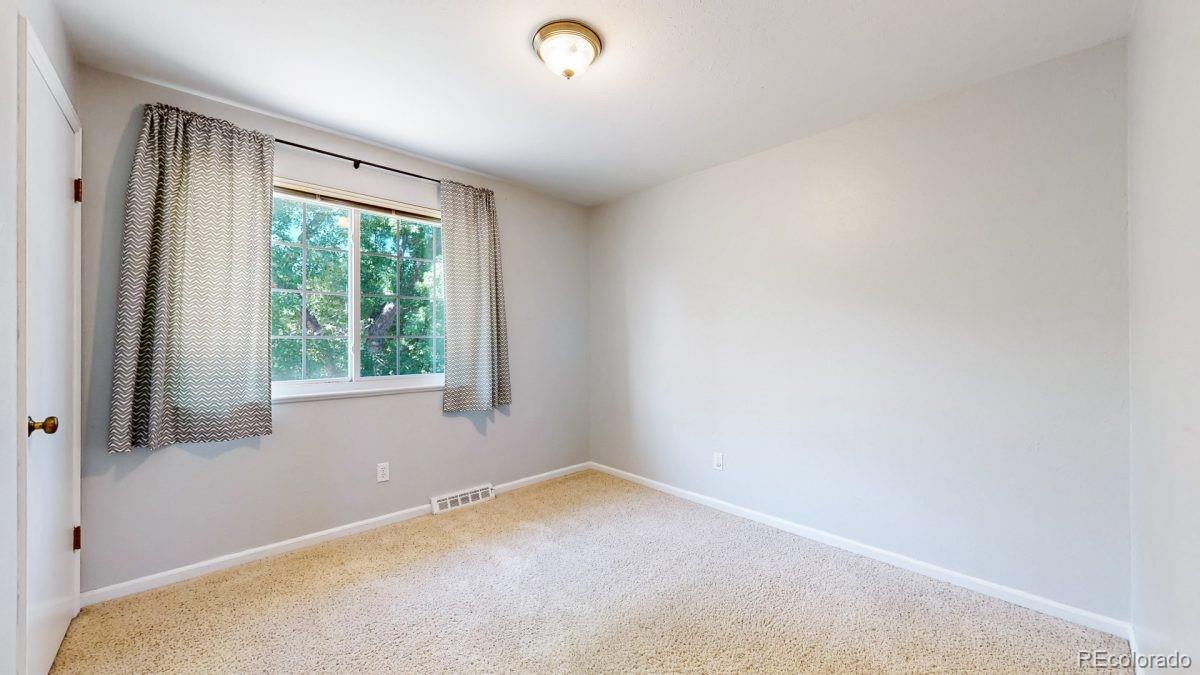 MLS Image #20 for 1450 s oakland street,aurora, Colorado