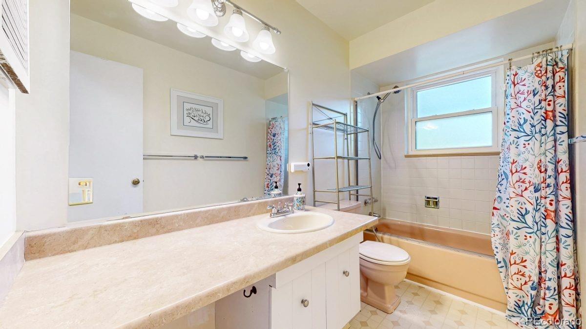 MLS Image #22 for 1450 s oakland street,aurora, Colorado