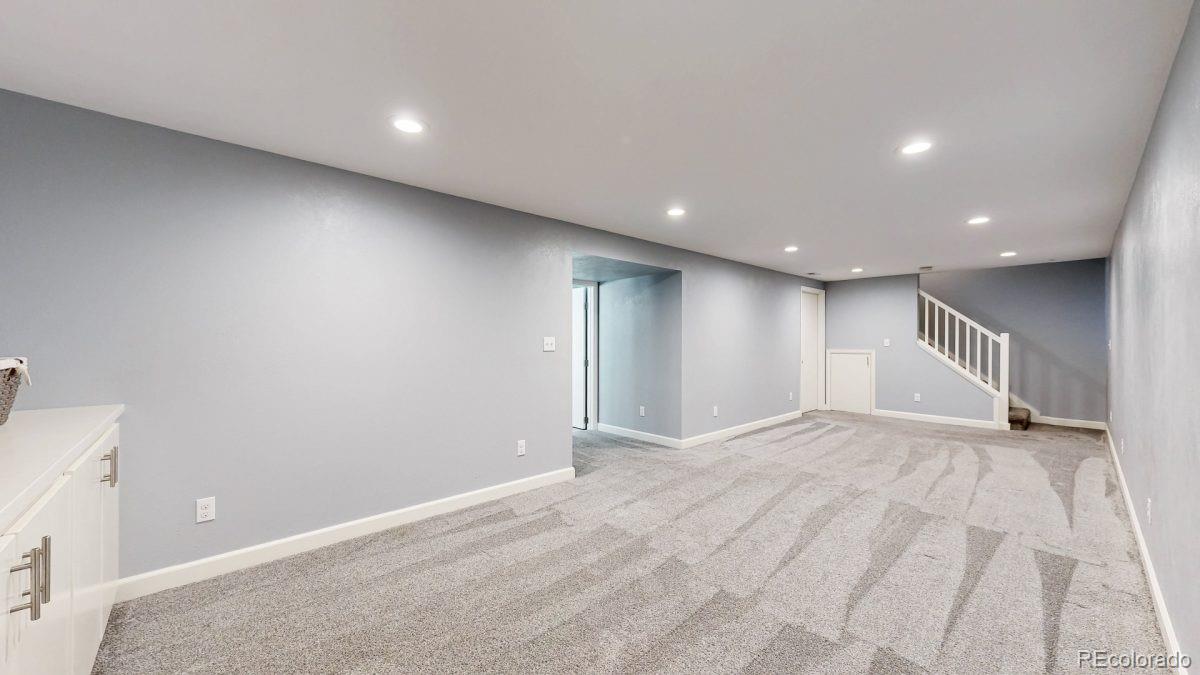 MLS Image #31 for 1450 s oakland street,aurora, Colorado
