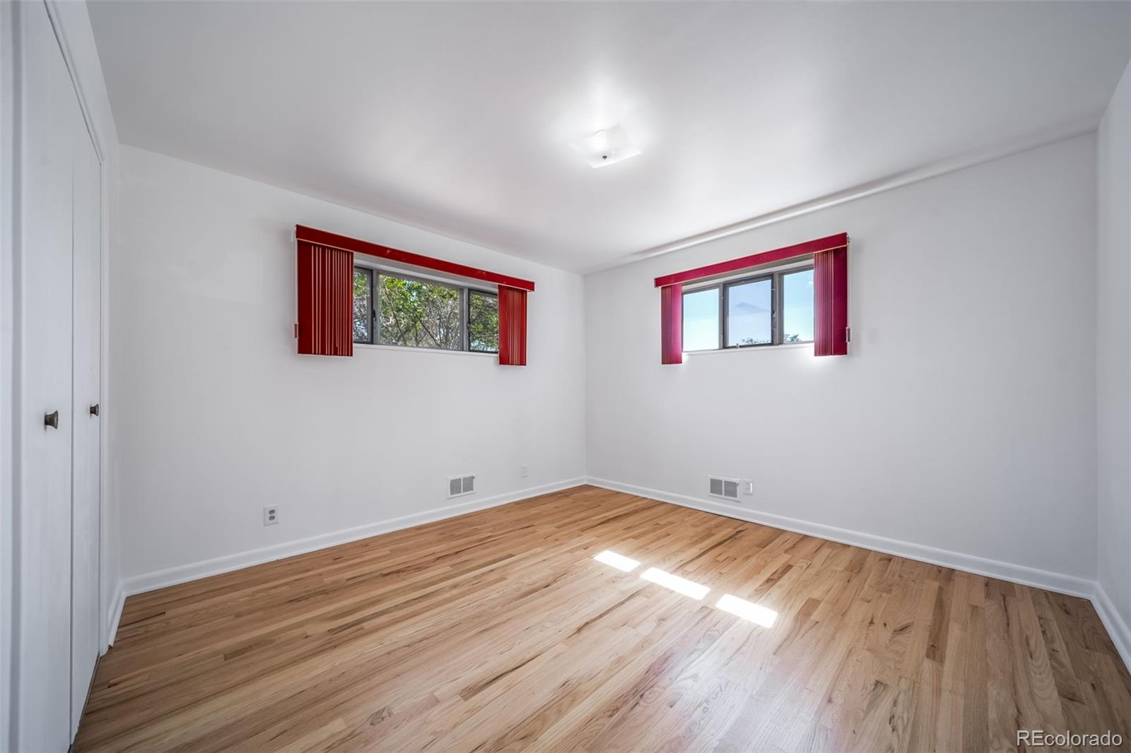 MLS Image #17 for 160 e 105th avenue,denver, Colorado
