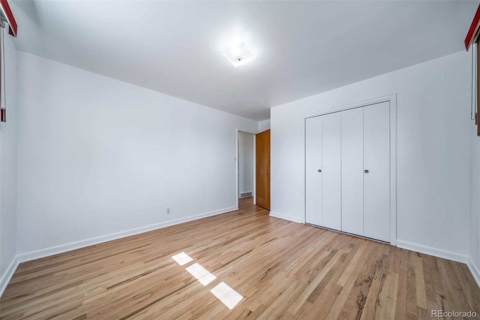 MLS Image #19 for 160 e 105th avenue,denver, Colorado