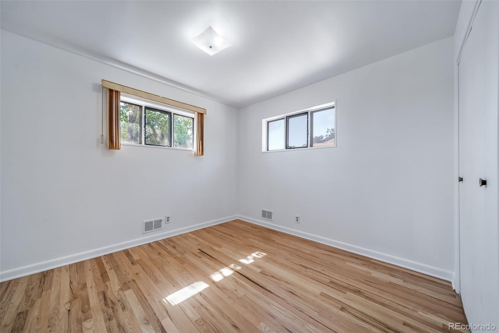 MLS Image #20 for 160 e 105th avenue,denver, Colorado